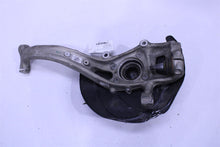 Load image into Gallery viewer, FRONT SPINDLE KNUCKLE Audi Q7 17 18 19 20 21 22 Right - 1426249
