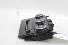 Load image into Gallery viewer, FRONT TEMPERATURE CONTROLS Land Rover Evoque 2016 16 2017 17 - 1426727