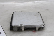 Load image into Gallery viewer, ECU ECM COMPUTER Toyota Corolla 2015 15 - 1427807