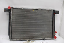 Load image into Gallery viewer, RADIATOR 500SL SL500 1990 90 1991 91 1992 92 93 - 02 - 1427931