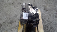 Load image into Gallery viewer, TRANSMISSION 2022 22 AWD - 1430370