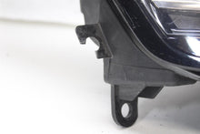 Load image into Gallery viewer, HEADLIGHT LAMP ASSEMBLY Range Rover 13 14 15 16 17 Right - 1431051