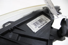 Load image into Gallery viewer, HEADLIGHT LAMP ASSEMBLY Volvo S60 V60 14 15 16 17 18 Right - 1431865