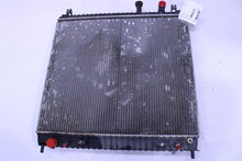 Load image into Gallery viewer, RADIATOR Nissan Titan QX56 Armada 2004 04 2005 05 2006 06 2007 07 08 09 10 - 12 - 1432466