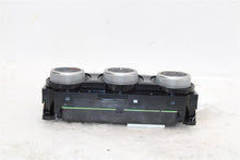 Load image into Gallery viewer, TEMPERATURE CONTROLS Subaru Impreza WRX 2017 17 - 1432740