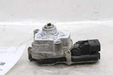 Load image into Gallery viewer, TRANSFER CASE ACTUATOR MOTOR 228I 320i 328D 328i 328I GT 335i 335i 10-17 - 1433209
