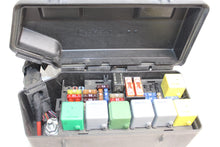 Load image into Gallery viewer, FUSE BOX Gl320 Gl450 Gl550 ML320 ML350 ML550 ML63 R320 R350 07-09 - 1435848