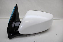 Load image into Gallery viewer, Side View Door Mirror Hyundai Santa Fe 2016 - 1436123