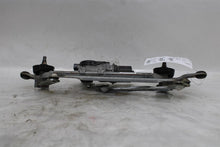 Load image into Gallery viewer, WINDSHIELD WIPER MOTOR Nissan Versa 2020 20 2021 21 2022 22 - 1436537