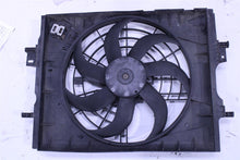 Load image into Gallery viewer, RADIATOR FAN ASSEMBLY Nissan Versa 2018 18 2019 19 2020 20 - 1436541