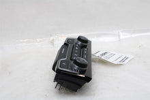 Load image into Gallery viewer, TEMPERATURE CONTROLS Honda CR-V 17 18 19 20 21 22 - 1437164