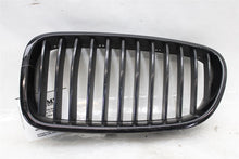 Load image into Gallery viewer, GRILLE BMW 528i 535i 550i Active 5 M5 11 12 13 14 15 16 Right - 1437984
