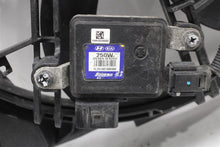 Load image into Gallery viewer, RADIATOR FAN ASSEMBLY Hyundai Tucson Kia Sportage 16 17 18 19 - 1438433
