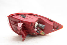Load image into Gallery viewer, OUTER TAIL LIGHT LAMP Tucson 2016 16 2017 17 2018 18 Right - 1438485