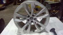 Load image into Gallery viewer, WHEEL RIM Q7 17 18 19 19x8-1/2 ALLOY 19x8-1/2, 5 lug, 112mm - 1439183