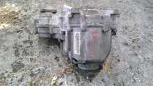 Load image into Gallery viewer, TRANSFER CASE 228I 320i 328D 328i 328I GT 335i 335i GT 428i 435i 12-15 - 1445118