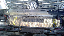Load image into Gallery viewer, Front Bumper Volkswagen Touareg 2008 - 1445276