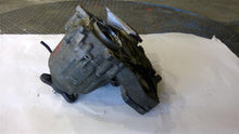 Load image into Gallery viewer, TRANSFER CASE 535i 535i Gt 550i 550i Gt 750 HYBRID 750i 750il B7 10-12 - 1448473