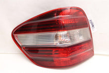 Load image into Gallery viewer, TAIL LIGHT LAMP ASSEMBLY ML320 ML350 ML450 ML550 ML63 09-11 UPPER Left - 1450032