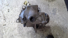 Load image into Gallery viewer, Transfer Case Mercedes-Benz C300 2018 - 1452537