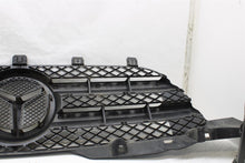 Load image into Gallery viewer, Grille Dodge Sprinter 2500 2011 - 1458948