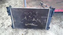 Load image into Gallery viewer, RADIATOR E250 Van C230 C250 C300 C350 C63 E250D E300 E350 E400 08-16 AT - 1462928
