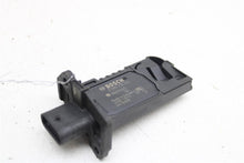 Load image into Gallery viewer, Mass Air Flow Sensor Meter MAF 330i 530i 540i 740i 740il 750i 16-20 - 1463886
