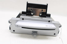 Load image into Gallery viewer, Radio Mini Cooper Clubman 2007 07 2008 08 2009 09 2010 10 Am Fm Stereo CD - 1464334