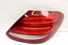 Load image into Gallery viewer, TAIL LIGHT LAMP ASSEMBLY E300 E350 E400 E550 17 18 19 20 Right - 1464400