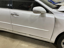 Load image into Gallery viewer, FRONT DOOR Lexus ES350 07 08 09 10 11 12 Right - 1464557