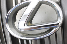 Load image into Gallery viewer, GRILLE Lexus RX300 1999 99 2000 00 Upper - 1468937