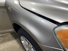 Load image into Gallery viewer, FRONT FENDER Volvo S60 XC60 09 10 11 12 13 14 15 16 17 Right - 1469388
