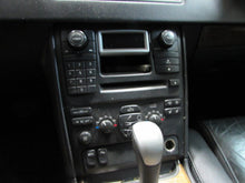 Load image into Gallery viewer, SUNROOF ASSEMBLY Volvo XC90 2003 03 04 05 06 07 - 1357457