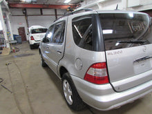 Load image into Gallery viewer, REAR DRIVE SHAFT Ml 430 Ml 500 99 00 01 02 03 04 05 - 1355454