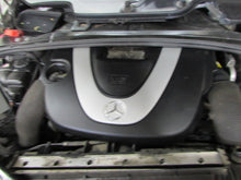 Load image into Gallery viewer, FRONT DOOR WINDOW REGULATOR R320 R350 R500 R63 2006-2013 Right - 823877