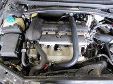 Load image into Gallery viewer, CV AXLE SHAFT Volvo S60 V70 01 02 03 04 05 - 09 Left - 870228