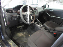 Load image into Gallery viewer, STRUT Jetta 2011 11 2012 12 2013 13 Front - 877211