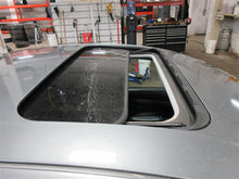 Load image into Gallery viewer, TRUNK LID Passat 2001 01 2002 02 - 896823