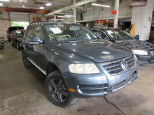 Load image into Gallery viewer, CV AXLE SHAFT Touareg Q7 2004 04 2005 05 06 07 08 09 Front - 929644