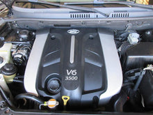 Load image into Gallery viewer, AC CONDENSOR HYUNDAI SANTA FE 2001 02 03 04 05 06 - 931327