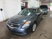Load image into Gallery viewer, RADIATOR Nissan Altima Maxima 2007 07 2008 08 2009 09 2010 10 11 12 13 Auto - 933587