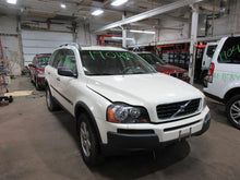 Load image into Gallery viewer, EXHAUST MANIFOLD Volvo S80 XC90 2002 02 2003 03 2004 04 2005 05 06 - 1007949