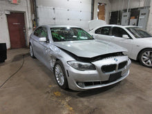 Load image into Gallery viewer, TRANSFER CASE ACTUATOR MOTOR 228I 320i 328D 328i 328I GT 335i 335i 10-17 - 1030890