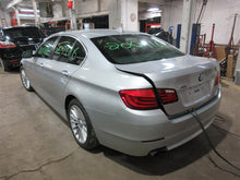 Load image into Gallery viewer, TRANSFER CASE ACTUATOR MOTOR 228I 320i 328D 328i 328I GT 335i 335i 10-17 - 1030890