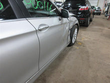 Load image into Gallery viewer, TRANSFER CASE ACTUATOR MOTOR 228I 320i 328D 328i 328I GT 335i 335i 10-17 - 1030890