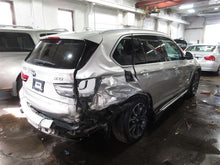 Load image into Gallery viewer, RADIATOR BMW X5 X6 14 15 16 17 18 19 - 1094510