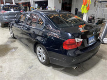 Load image into Gallery viewer, Floor Shifter BMW 328i 2008 08 - 1334532