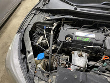 Load image into Gallery viewer, WINDSHIELD WIPER TRANSMISSION Honda Accord 13 14 15 16 - 1342724