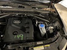 Load image into Gallery viewer, REAR QUARTER GLASS Audi Q5 SQ5 09 10 11 12 13 14 15 16 Right - 1341377