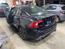 Load image into Gallery viewer, FRONT DOOR S60 XC60 2011 11 2012 12 2013 13 2014 14 2015 15 Right - 1351688